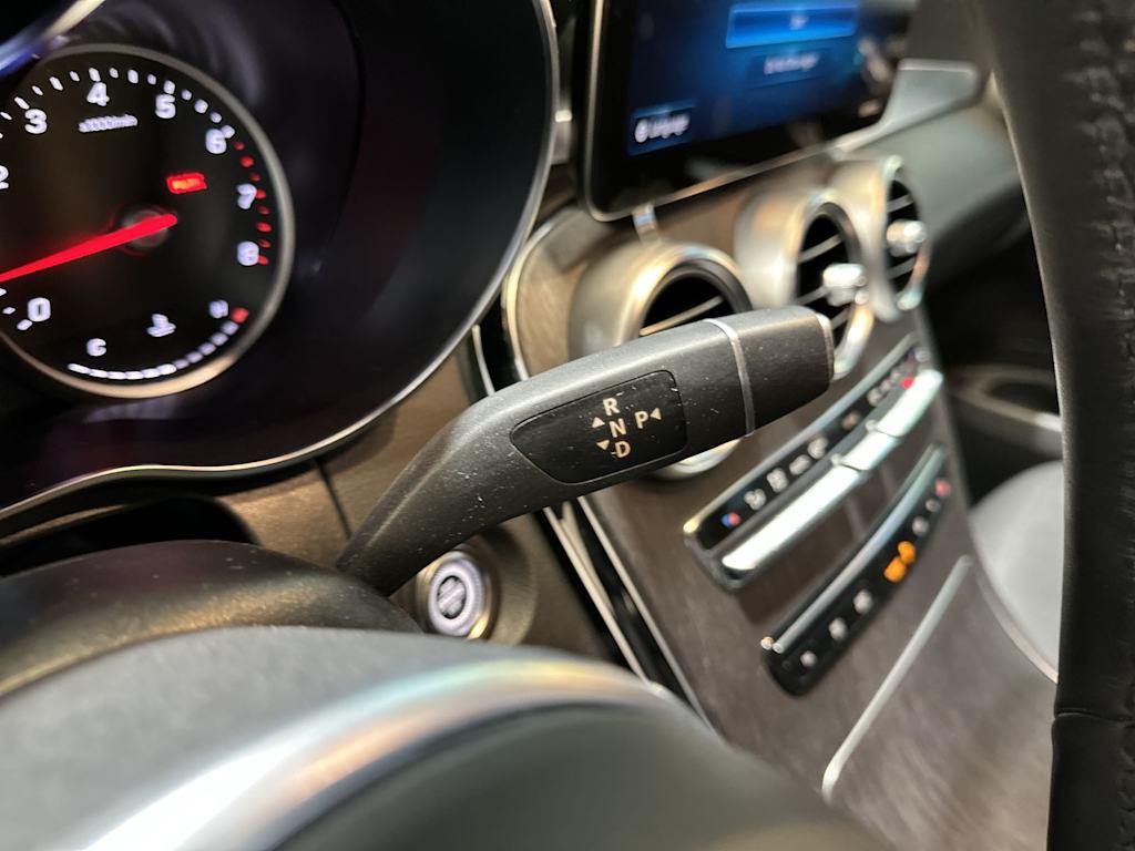 Thumbnail: 2022 Mercedes-Benz GLC - 33