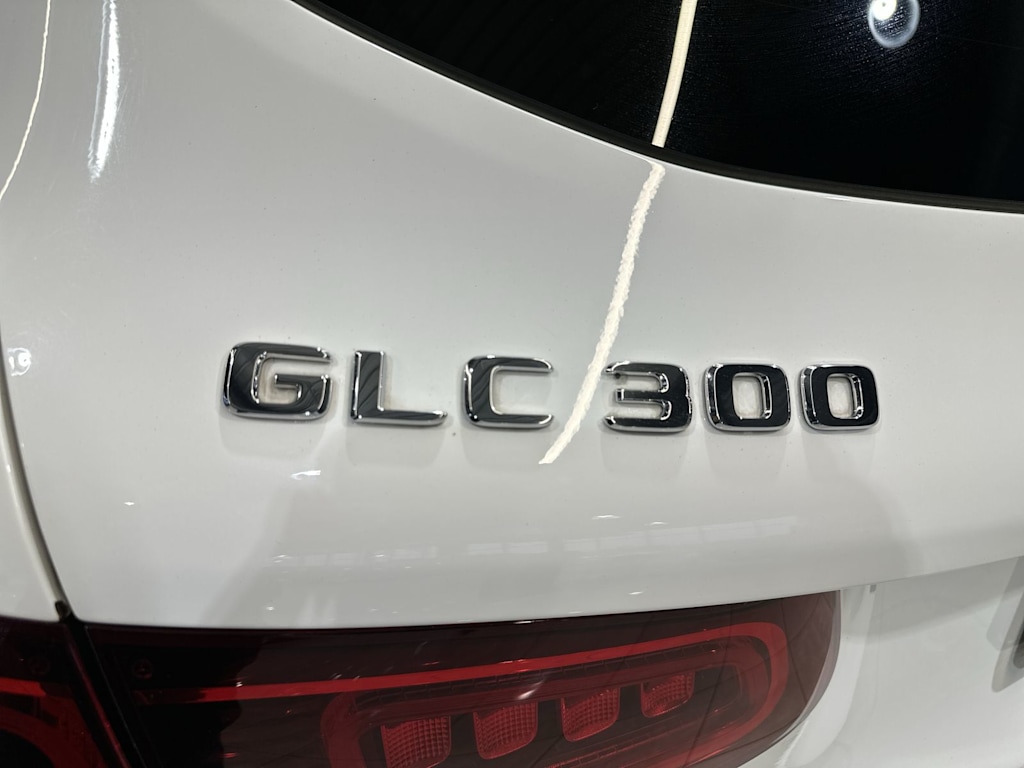 Thumbnail: 2022 Mercedes-Benz GLC - 7