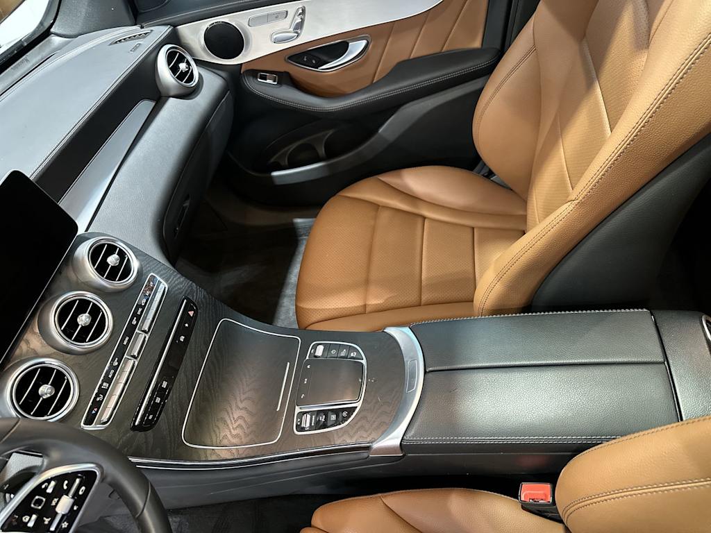 Thumbnail: 2023 Mercedes-Benz GLC - 32