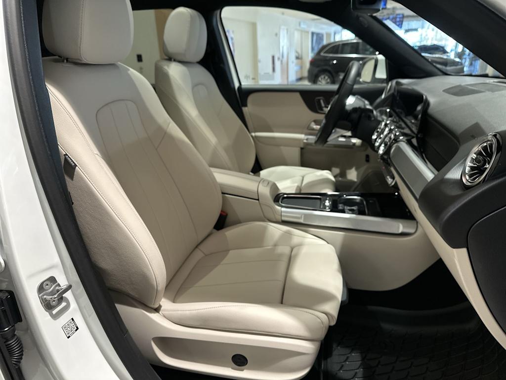 Thumbnail: 2026 Mercedes-Benz GLB - 32