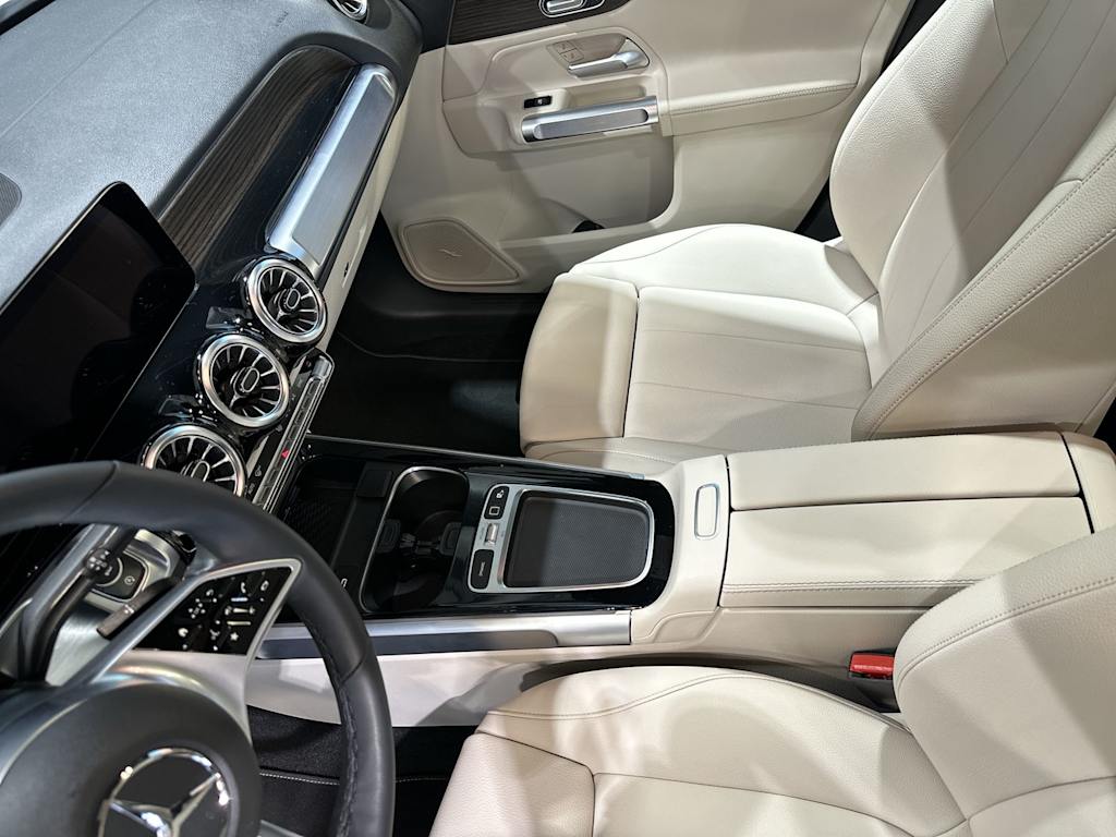 Thumbnail: 2026 Mercedes-Benz GLB - 14