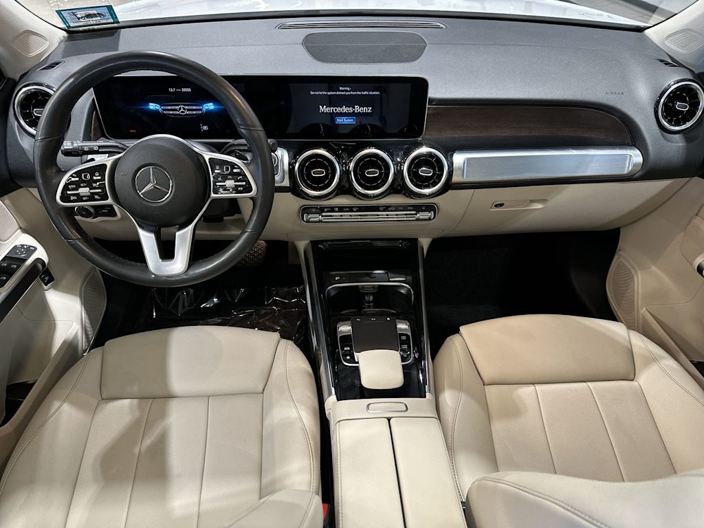 Thumbnail: 2020 Mercedes-Benz GLB - 2