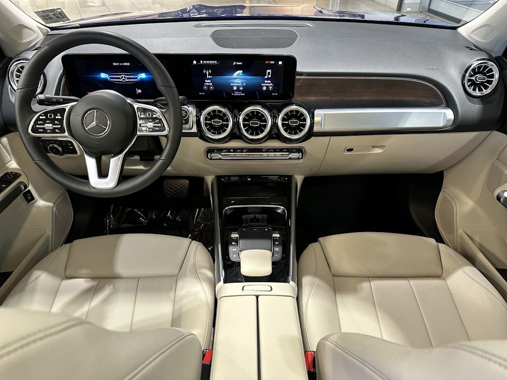 Thumbnail: 2023 Mercedes-Benz GLB - 2