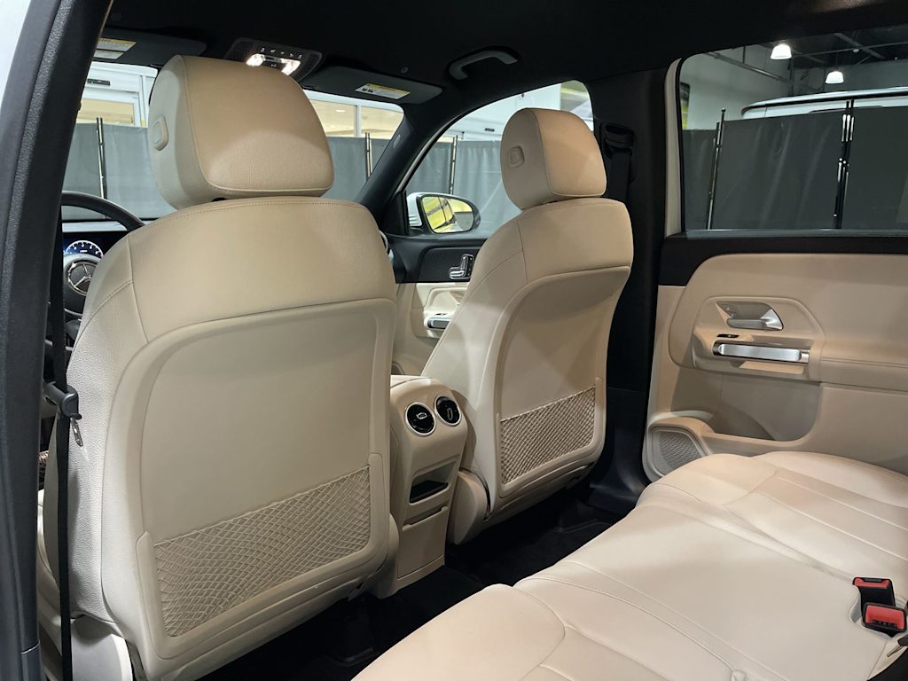 Thumbnail: 2025 Mercedes-Benz GLB - 12