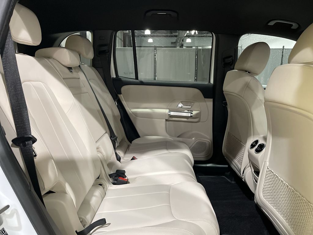 Thumbnail: 2025 Mercedes-Benz GLB - 32