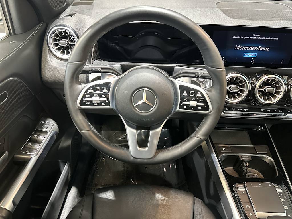 Thumbnail: 2022 Mercedes-Benz GLB - 10