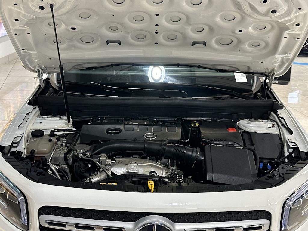 Thumbnail: 2022 Mercedes-Benz GLB - 9