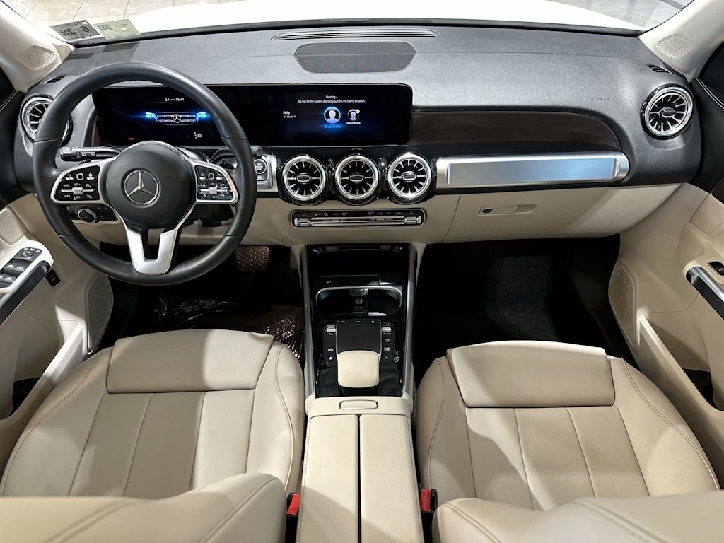 Thumbnail: 2023 Mercedes-Benz GLB - 2