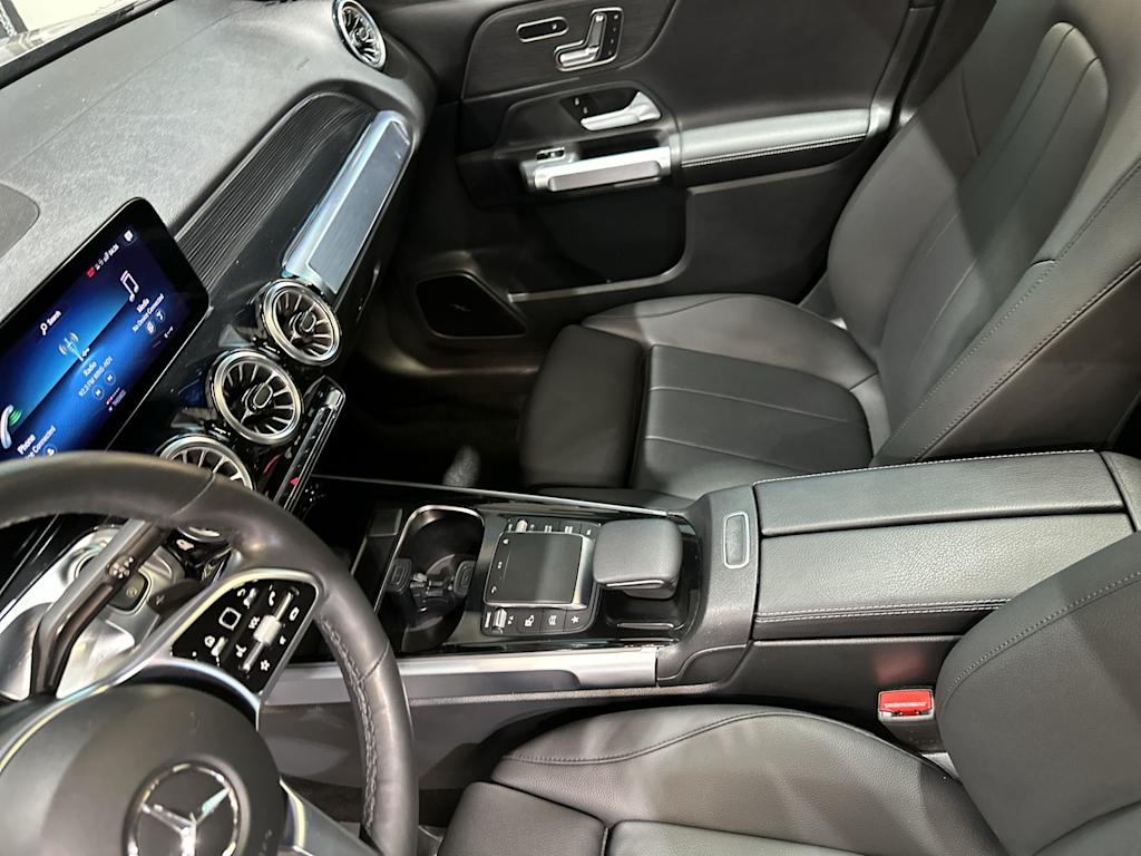 Thumbnail: 2023 Mercedes-Benz GLB - 15