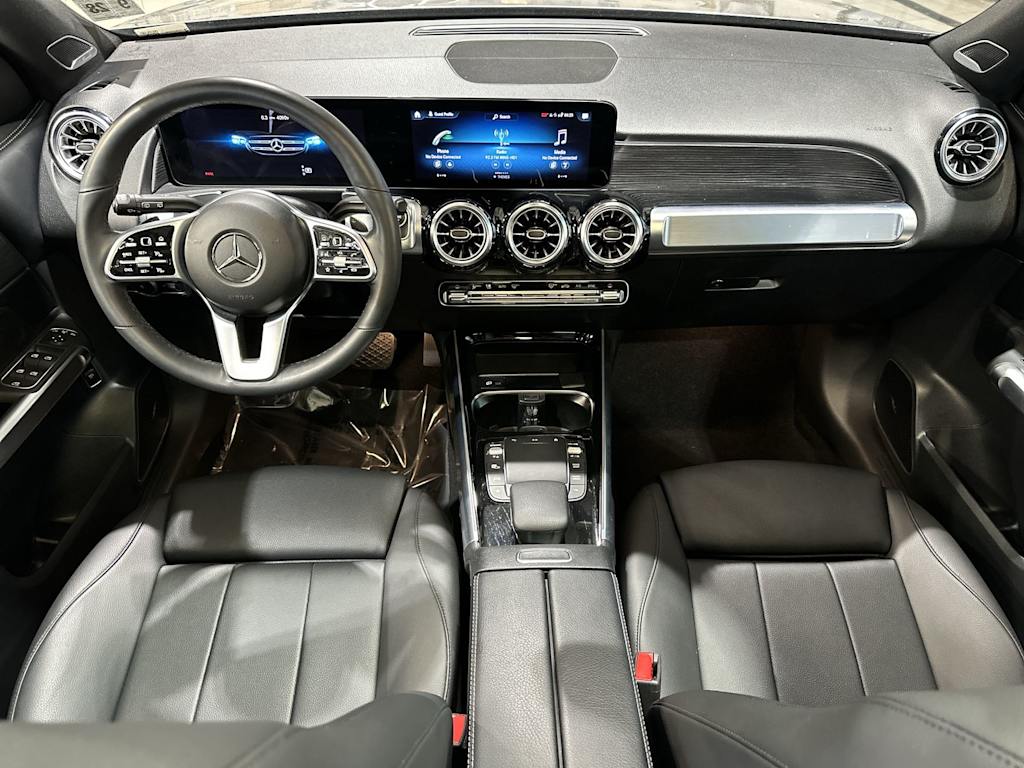 Thumbnail: 2023 Mercedes-Benz GLB - 10