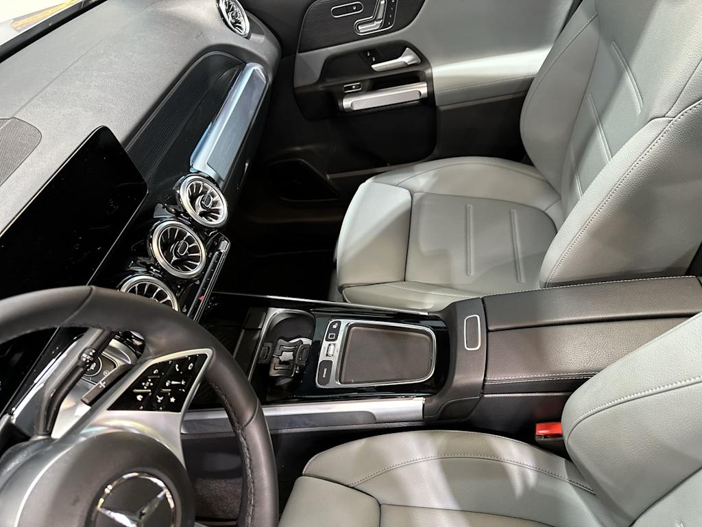 Thumbnail: 2026 Mercedes-Benz GLB - 32