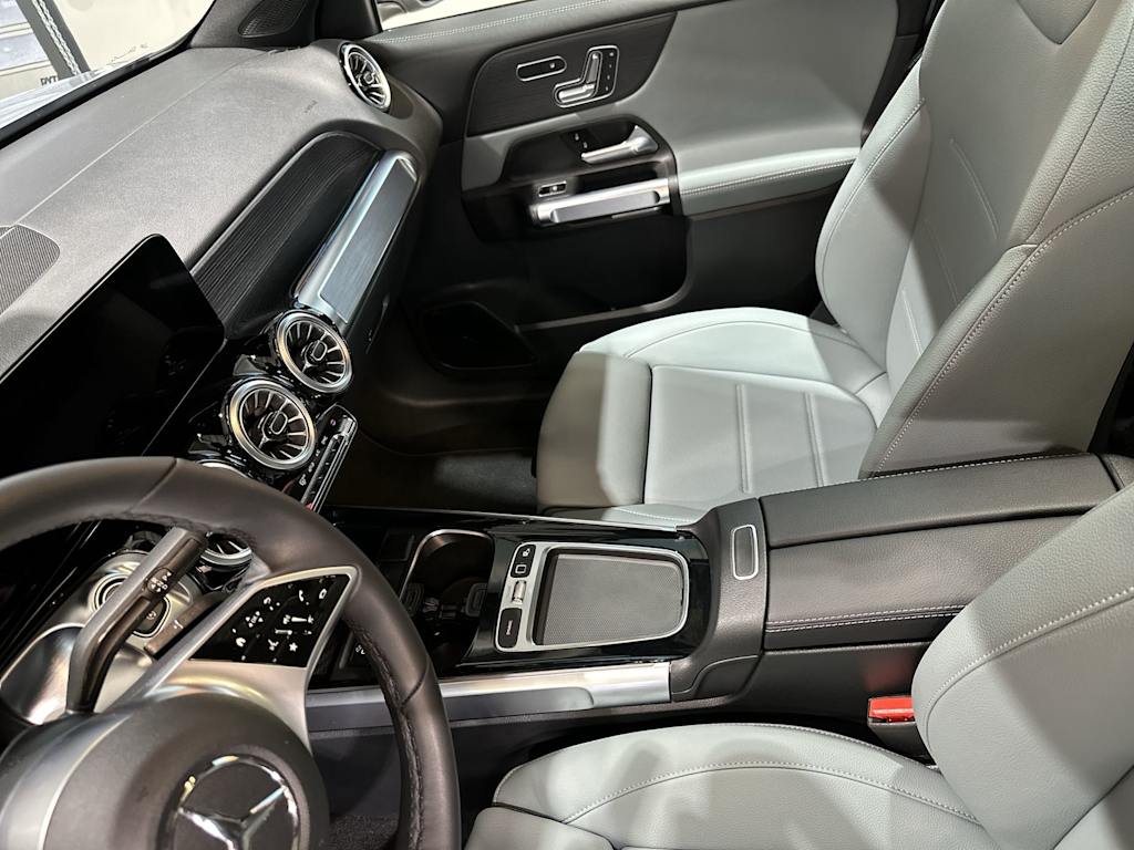 Thumbnail: 2026 Mercedes-Benz GLB - 32
