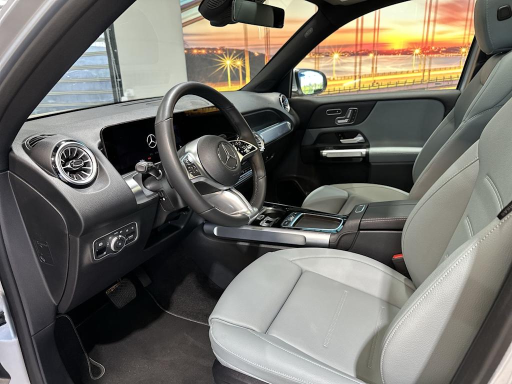 Thumbnail: 2026 Mercedes-Benz GLB - 11
