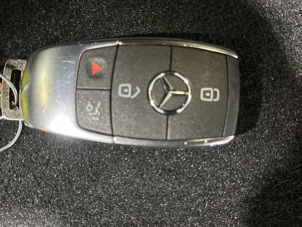Thumbnail: 2026 Mercedes-Benz GLB - 16