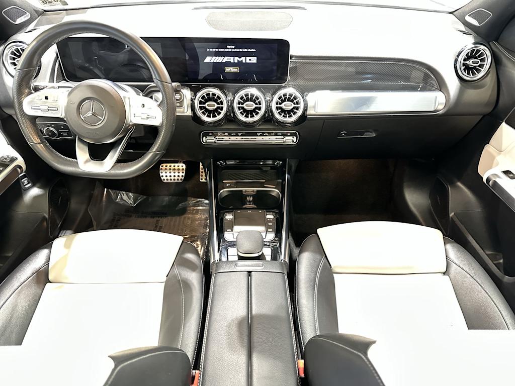 Thumbnail: 2021 Mercedes-Benz GLB - 10