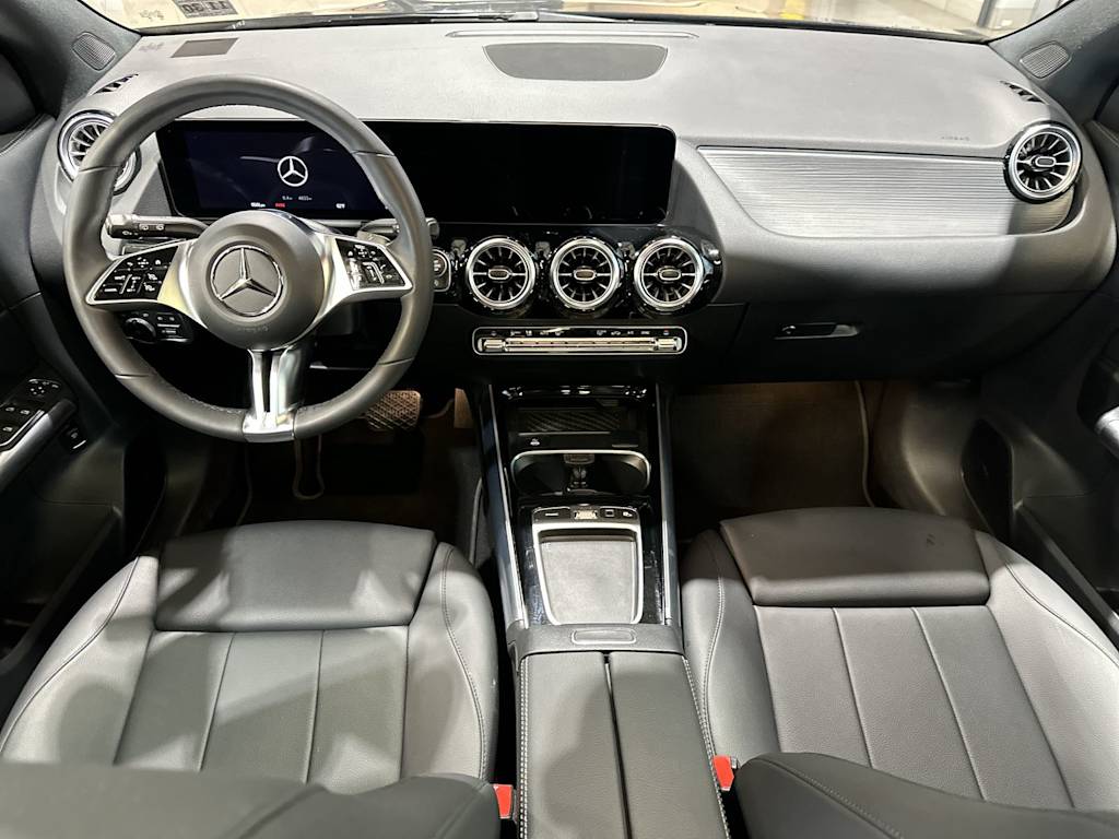 Thumbnail: 2026 Mercedes-Benz GLA - 2