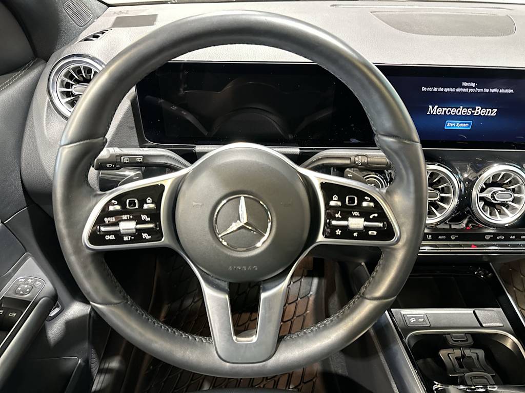 Thumbnail: 2023 Mercedes-Benz GLA - 10
