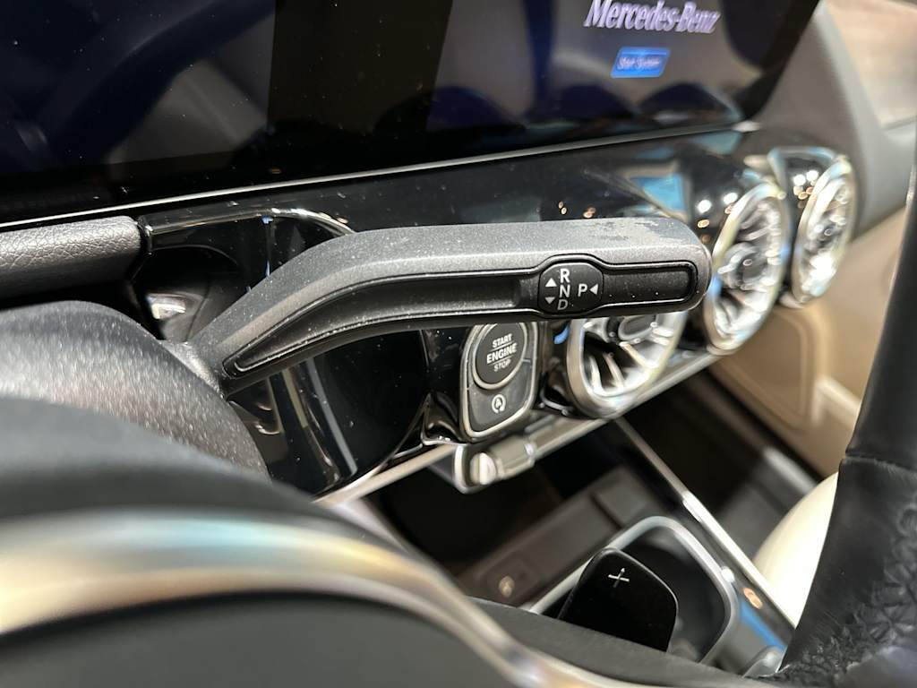 Thumbnail: 2022 Mercedes-Benz GLA - 33