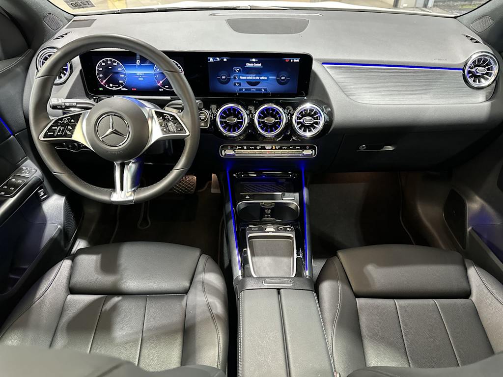 Thumbnail: 2026 Mercedes-Benz GLA - 10