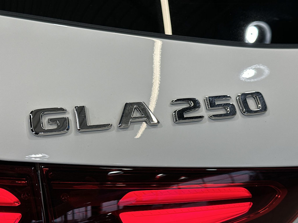 Thumbnail: 2026 Mercedes-Benz GLA - 7