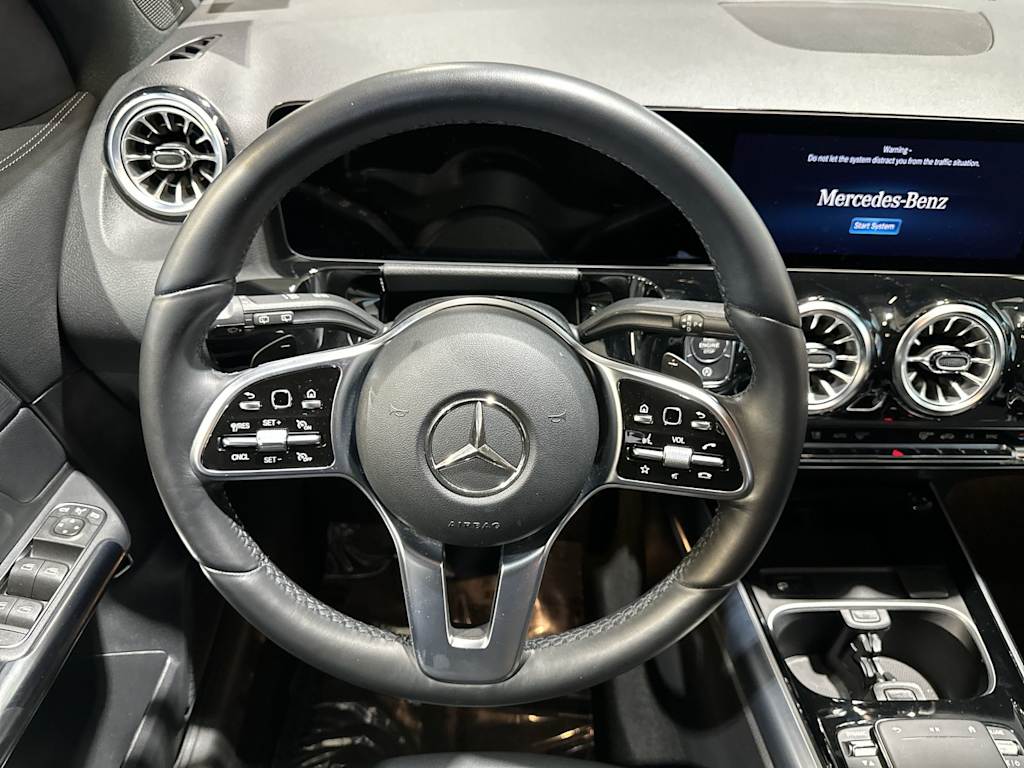 Thumbnail: 2023 Mercedes-Benz GLA - 10