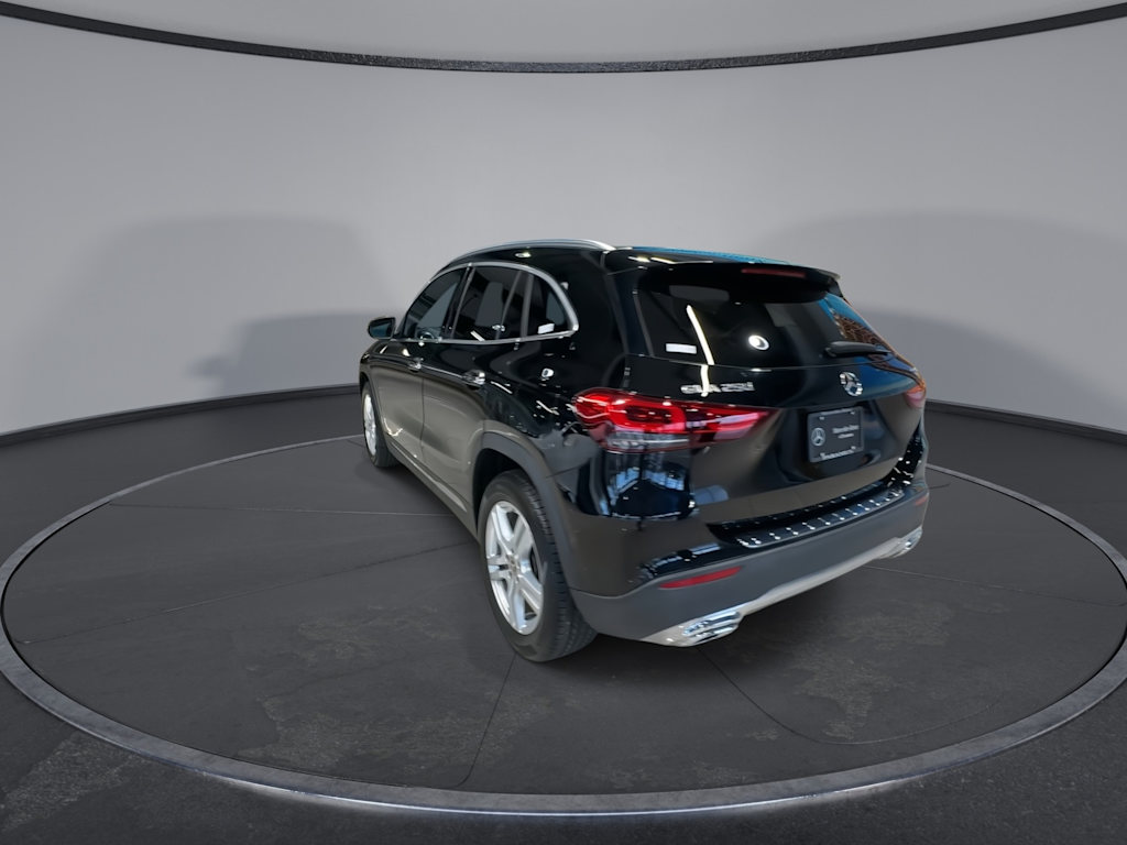 Thumbnail: 2023 Mercedes-Benz GLA - 7
