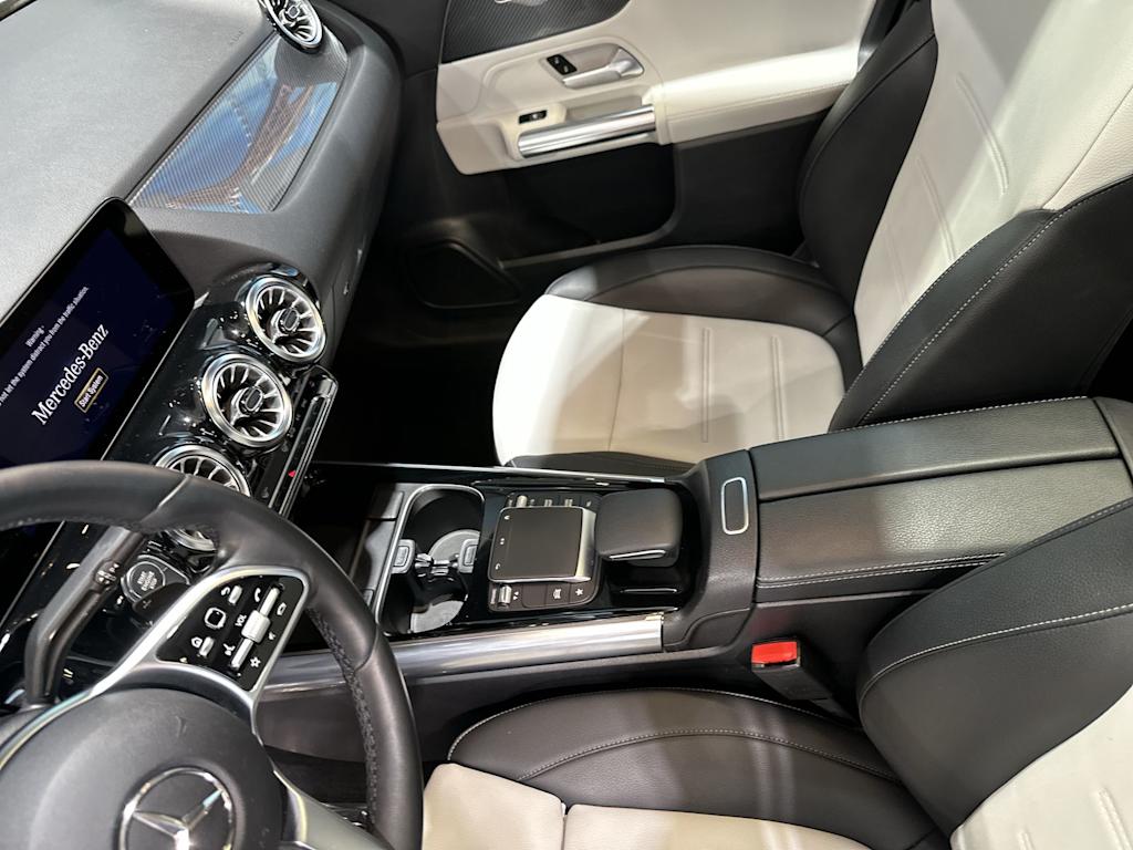Thumbnail: 2022 Mercedes-Benz GLA - 14