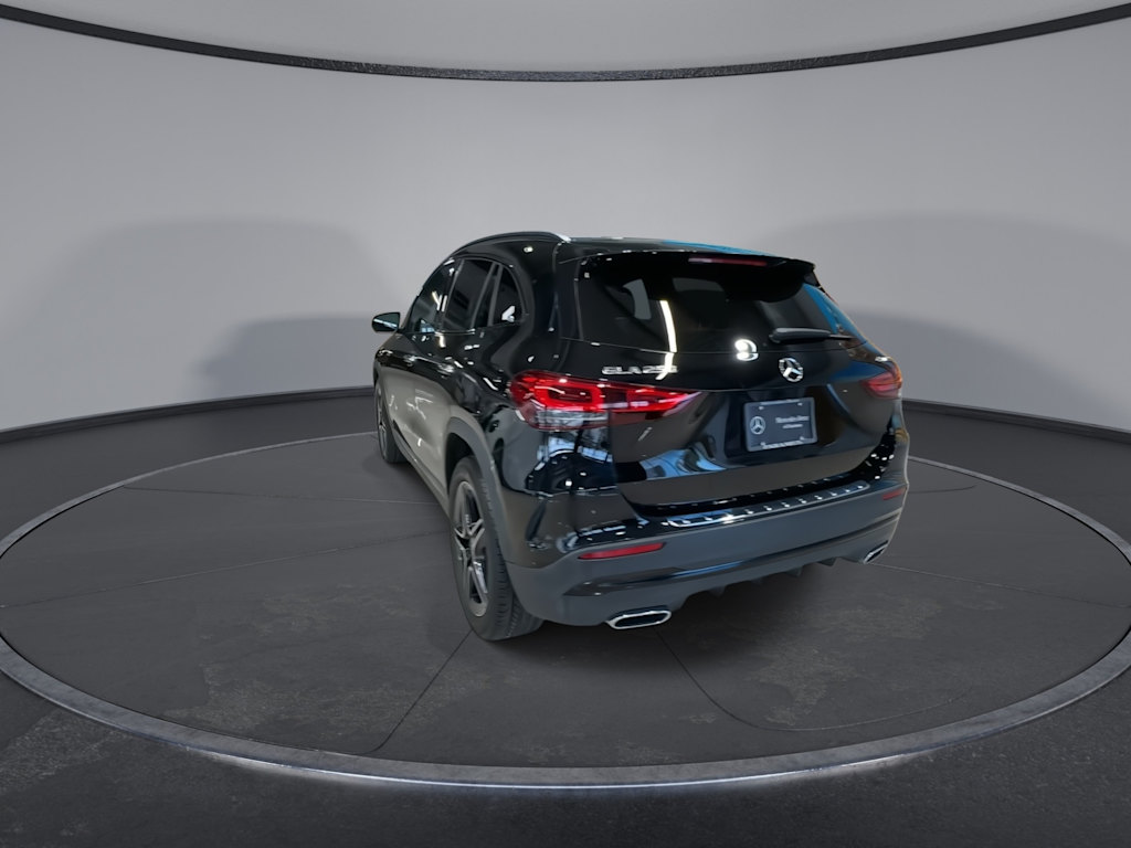 Thumbnail: 2022 Mercedes-Benz GLA - 7