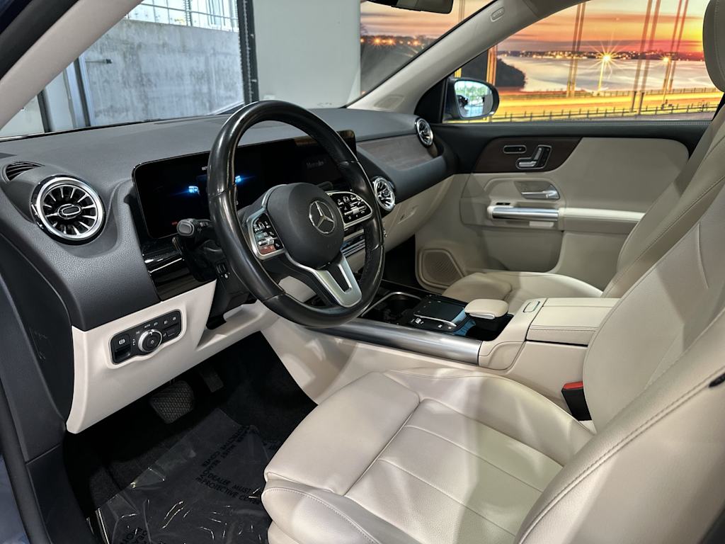 Thumbnail: 2023 Mercedes-Benz GLA - 2