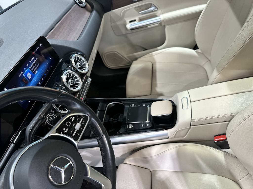 Thumbnail: 2023 Mercedes-Benz GLA - 15