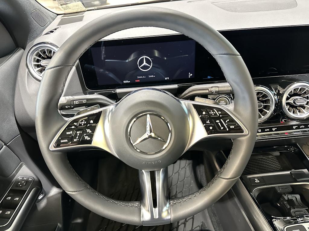 Thumbnail: 2026 Mercedes-Benz GLA - 10