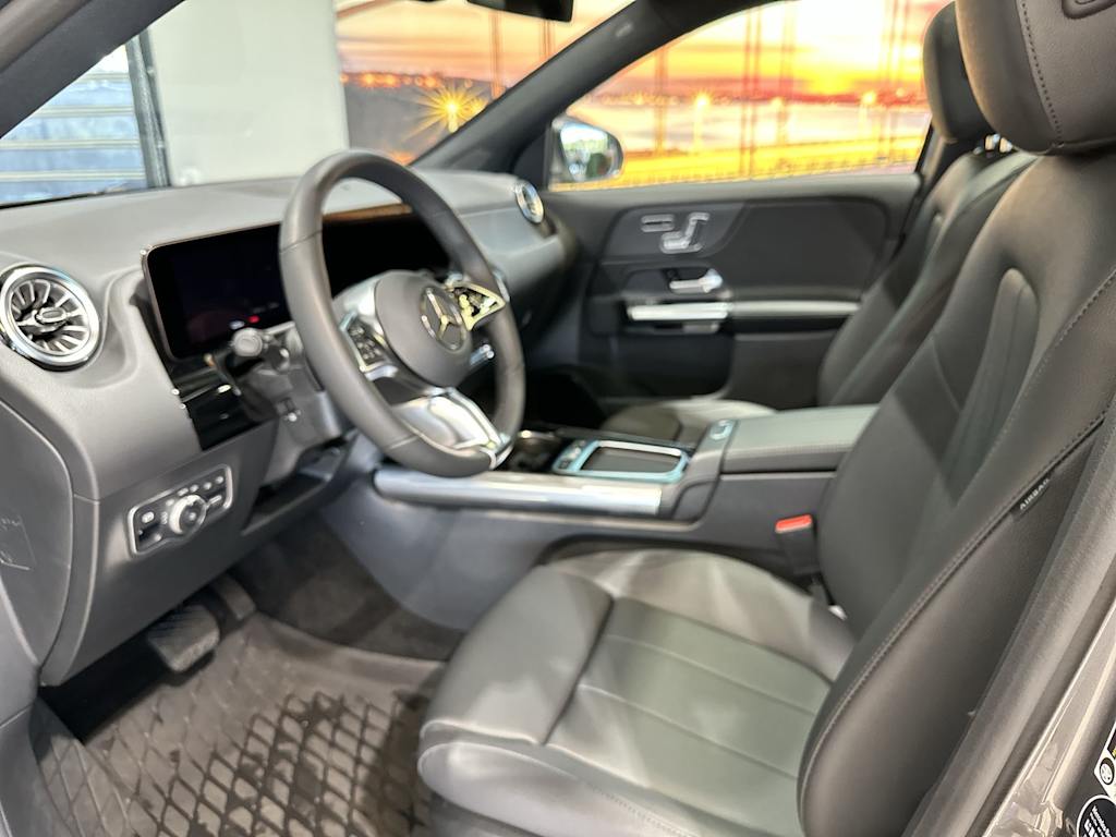 Thumbnail: 2026 Mercedes-Benz GLA - 11