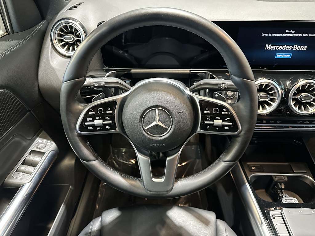 Thumbnail: 2022 Mercedes-Benz GLA - 10