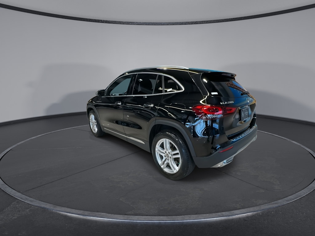 Thumbnail: 2022 Mercedes-Benz GLA - 7