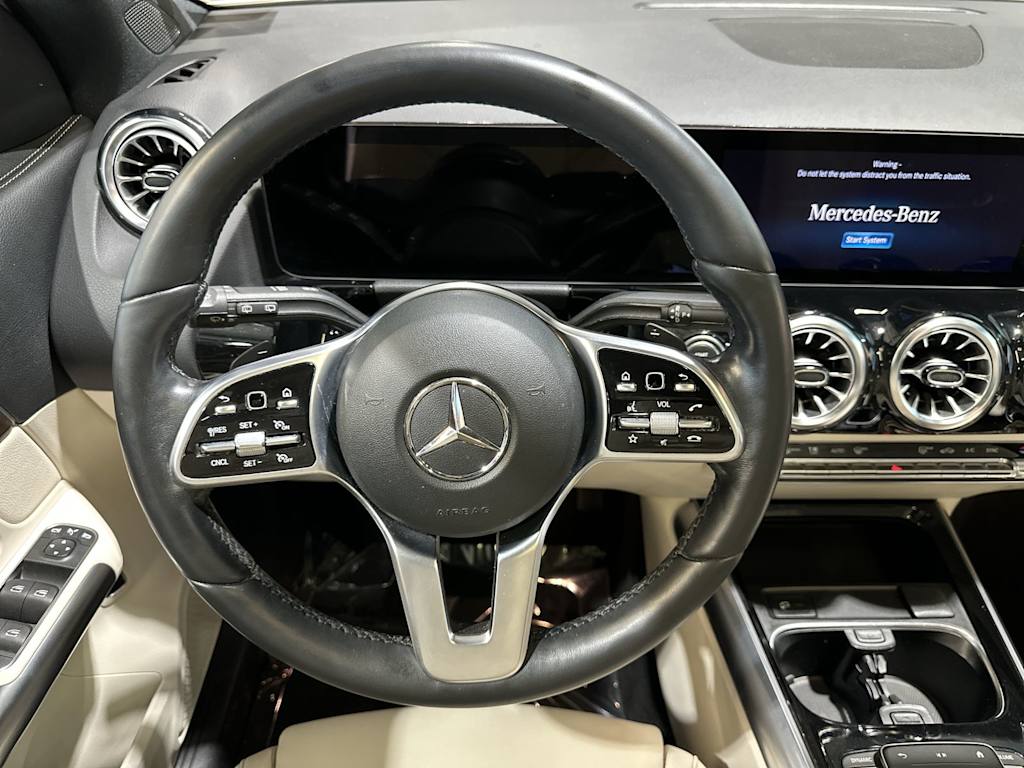 Thumbnail: 2023 Mercedes-Benz GLA - 14