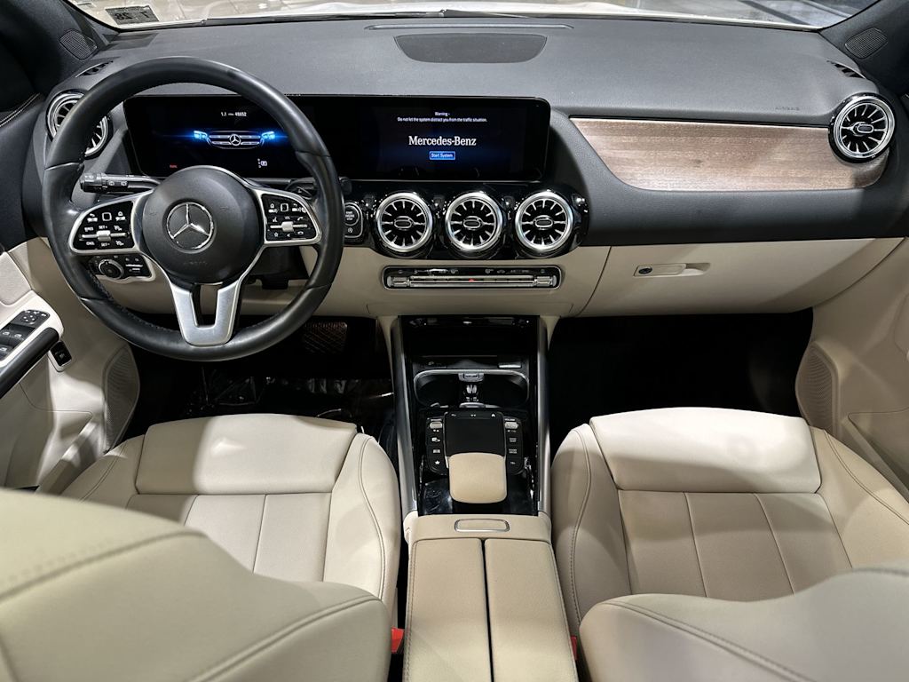 Thumbnail: 2023 Mercedes-Benz GLA - 10