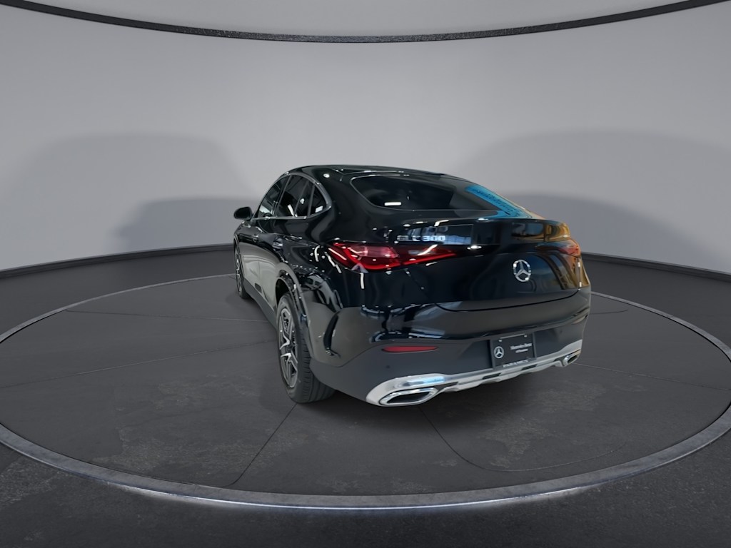 Thumbnail: 2025 Mercedes-Benz GLC - 23