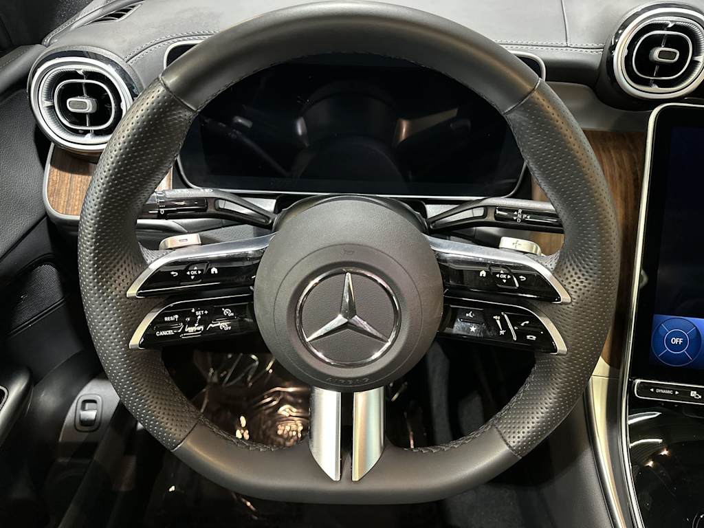 Thumbnail: 2025 Mercedes-Benz GLC - 10