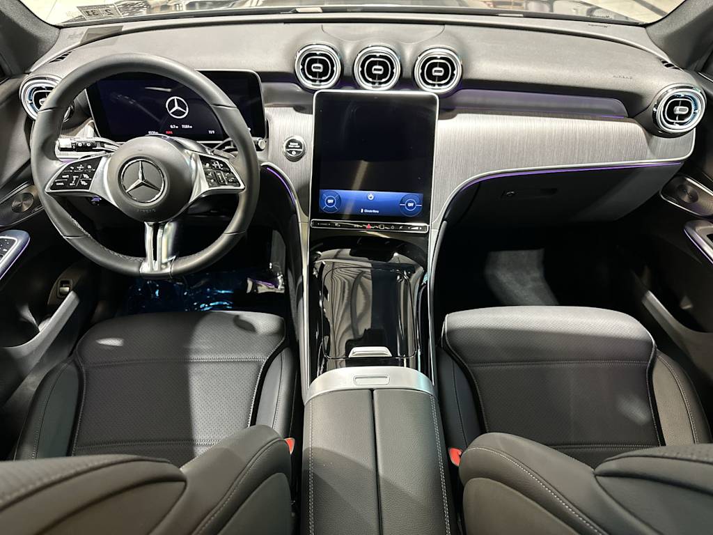 Thumbnail: 2026 Mercedes-Benz GLC - 2