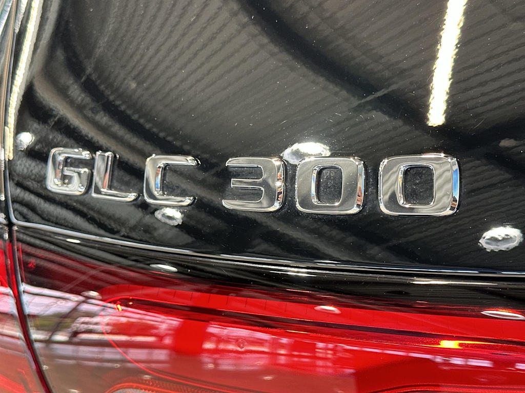 Thumbnail: 2026 Mercedes-Benz GLC - 7