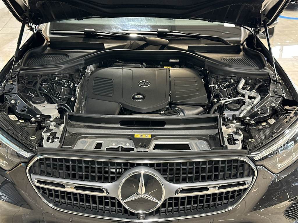 Thumbnail: 2026 Mercedes-Benz GLC - 9