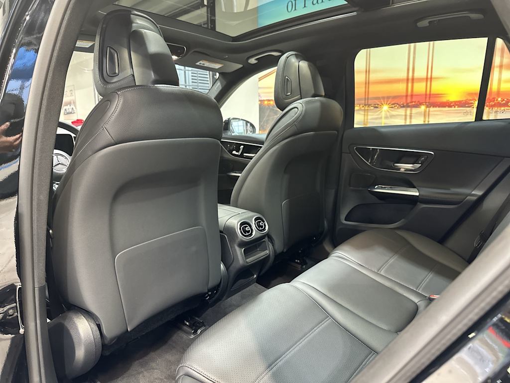 Thumbnail: 2026 Mercedes-Benz GLC - 13