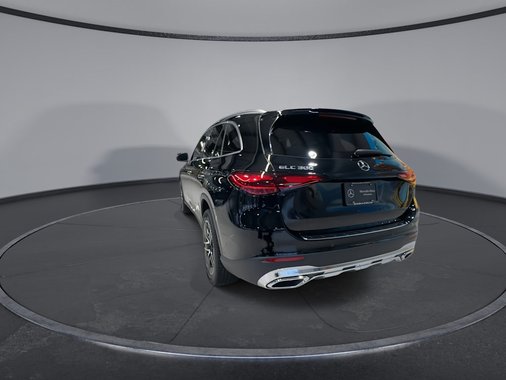 Thumbnail: 2026 Mercedes-Benz GLC - 7