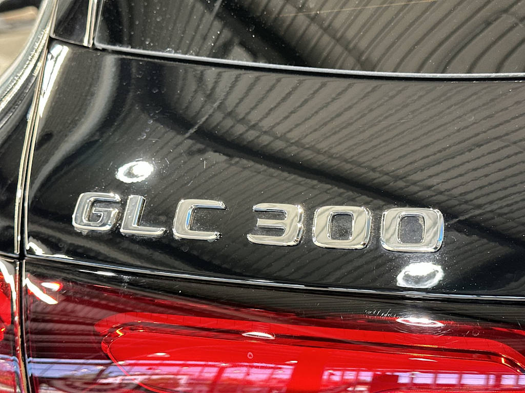 Thumbnail: 2026 Mercedes-Benz GLC - 7