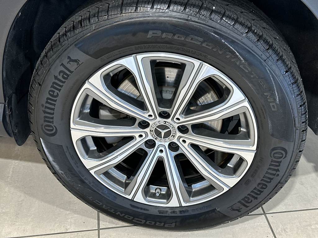 Thumbnail: 2026 Mercedes-Benz GLC - 8