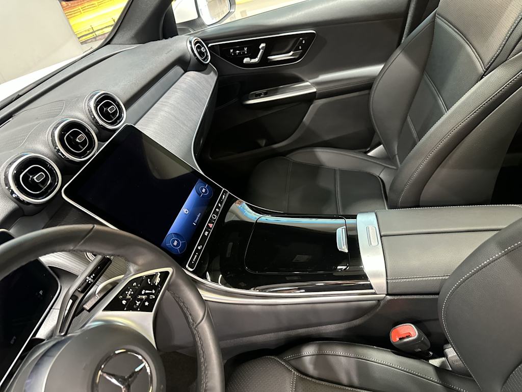 Thumbnail: 2026 Mercedes-Benz GLC - 32