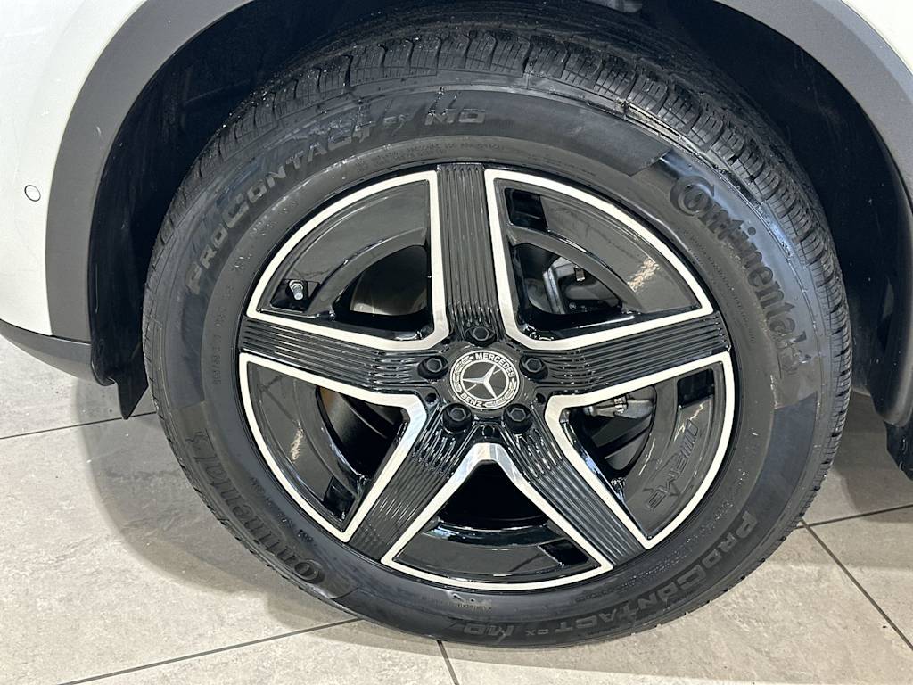 Thumbnail: 2026 Mercedes-Benz GLC - 8