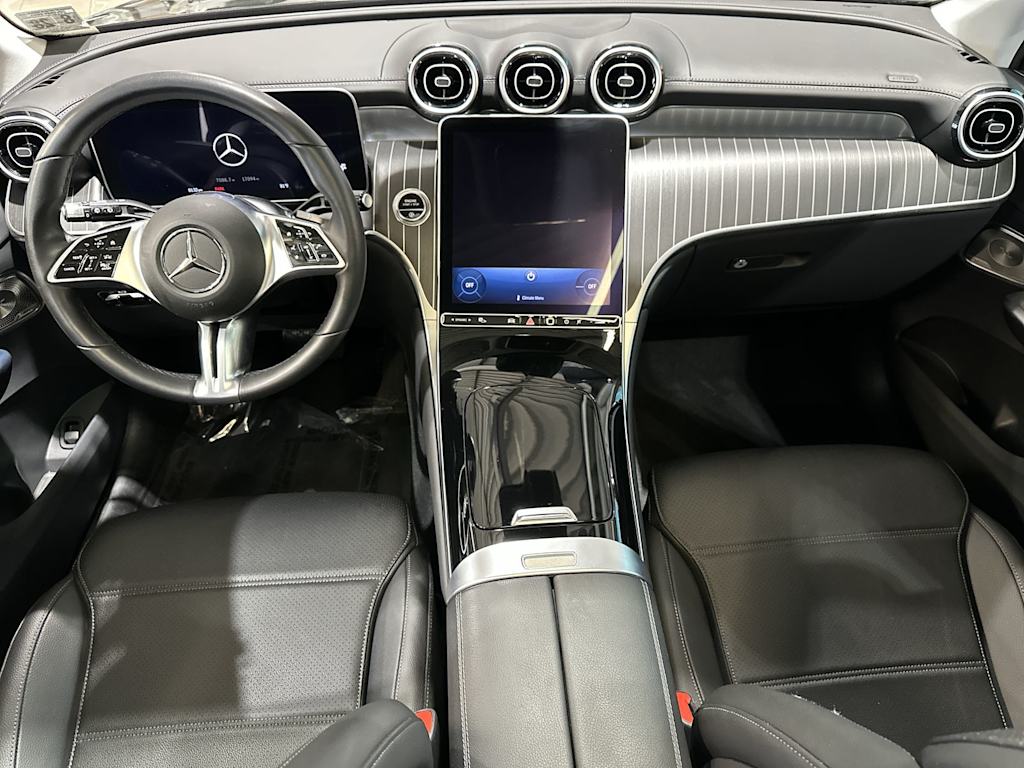 Thumbnail: 2023 Mercedes-Benz GLC - 2