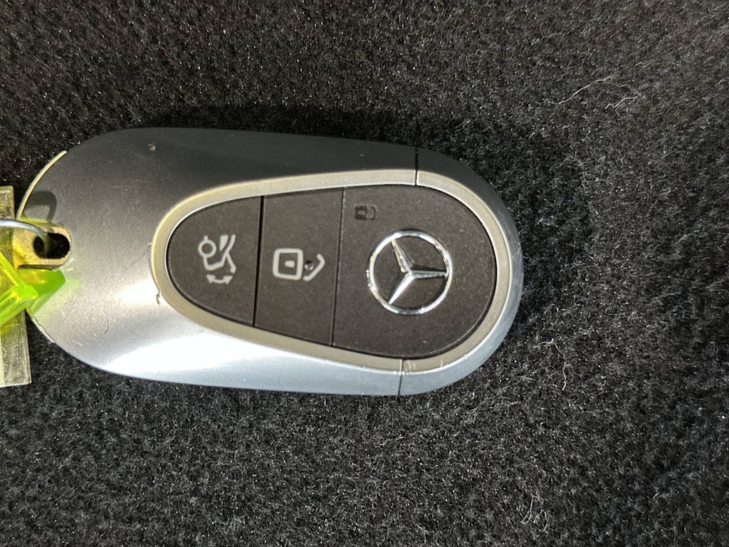 Thumbnail: 2023 Mercedes-Benz GLC - 17