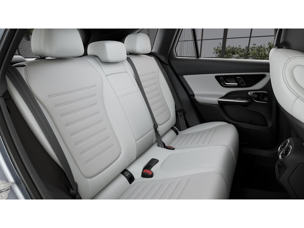 Thumbnail: 2026 Mercedes-Benz GLC - 8